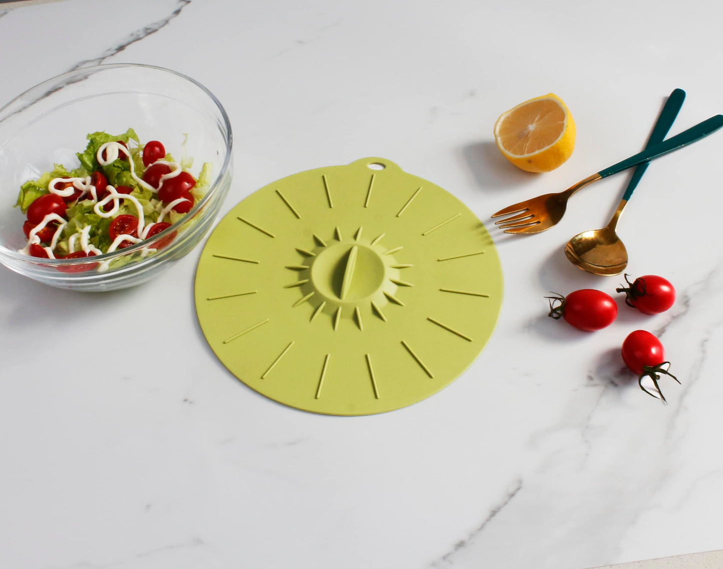 Fresh Seal Reusable Suction Lid – Large (29.5cm) | Eco-Friendly Silicone Food Cover