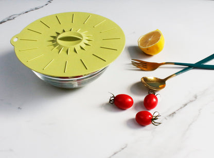 Fresh Seal Reusable Suction Lid – Large (29.5cm) | Eco-Friendly Silicone Food Cover